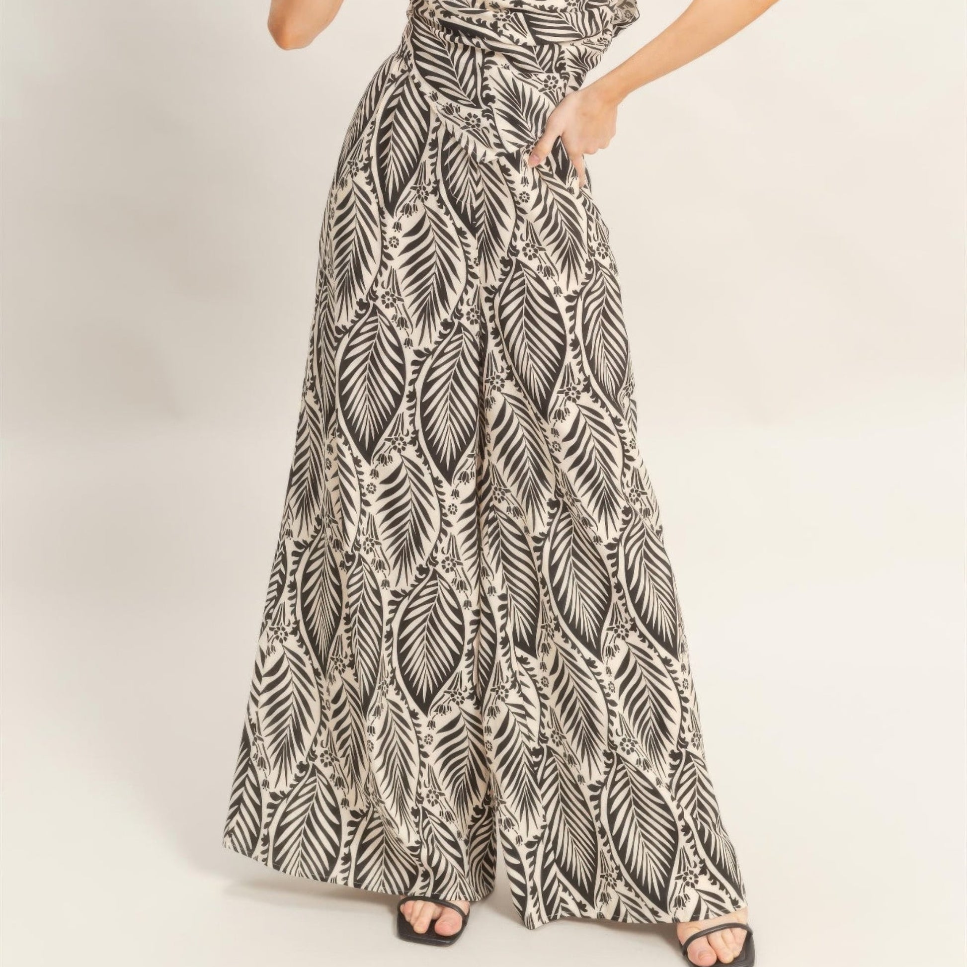 Strapless Pleated Top & Print Pants Set black lifestyle view