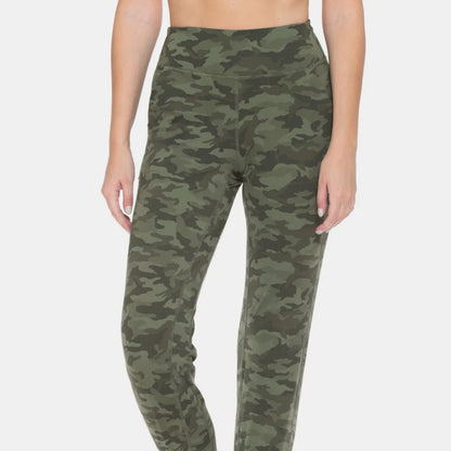 Front view of high-waist camo leggings highlighting the flattering smoothing waistband.