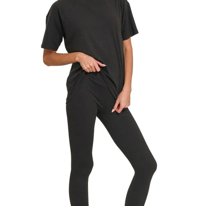 Side view of Zenana plus-size women's short sleeve top and cropped pants in Black.